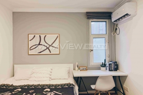 Yanan West Road | 延安西路 2bedroom 72sqm ¥12,000 SHL19455