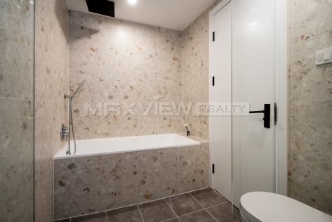 Wu Xing Road | 吴兴路 3bedroom 140sqm ¥25,500 SHL19592
