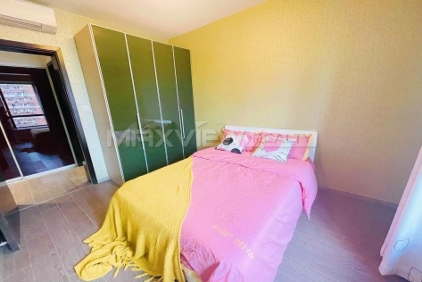 Shanghai Garden 3br 153sqm in Lujiazui | 上海滩花园洋房 3bedroom 153sqm ¥27,800 SHA19656