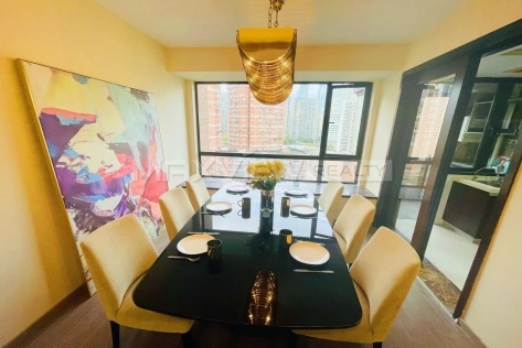 Shanghai Garden 3br 153sqm in Lujiazui | 上海滩花园洋房 3bedroom 153sqm ¥27,800 SHA19656