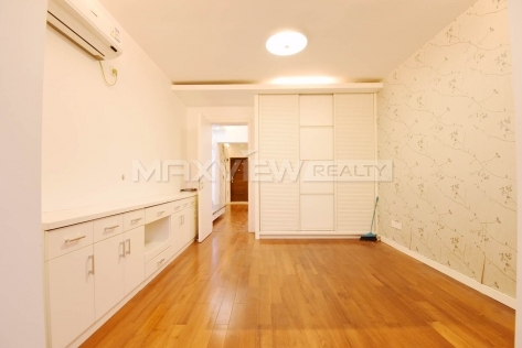 Jian An Hua Yuan 2br 70sqm in Xujiahui | 建安花园 2bedroom 70sqm ¥11,000 SHA19691