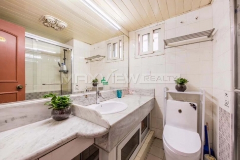 Cao Xi Bei Lu | 漕溪北路 1bedroom 68sqm ¥15,000 SHL19883