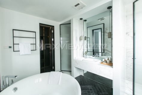 Base 3br 304sqm in Pudong | 浦三路 3bedroom 304sqm ¥40,000 SHA19964
