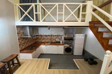 Old Apartment On Fuxing Middle Road 1bedroom 80sqm ¥11,000 PRS20119
