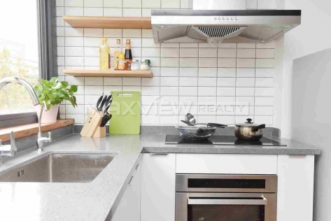 Old Lane House on Nanjing West Road 2bedroom 110sqm ¥18,000 PRY20174