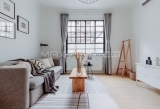 Old Apartment  on Nanjing W. Rd 2bedroom 100sqm ¥18,000