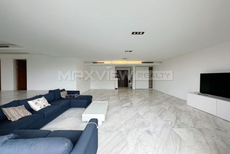 Lakeside Ville Apartment 4bedroom 340sqm ¥40,000 PRH0107