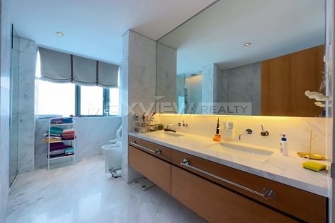 Lakeside Ville Apartment 4bedroom 340sqm ¥40,000 PRH0107