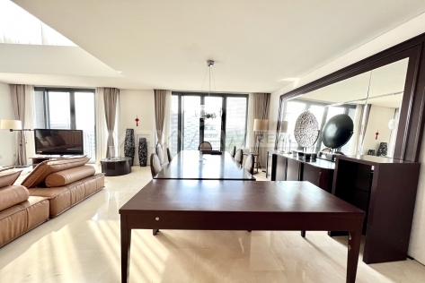 Lakeside Ville Apartment 4bedroom 450sqm ¥50,000 PRH0108