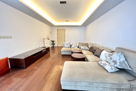 Lakeside Ville Apartment 4bedroom 450sqm ¥50,000 PRH0108