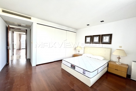 Lakeside Ville Apartment 4bedroom 450sqm ¥50,000 PRH0108