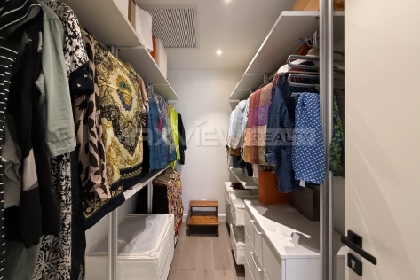 Shi Ji Hong Yuan 4bedroom 300sqm ¥60,000 PRF0050