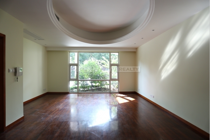 Beverly Court SH014802 3brs 242sqm ¥48 000 Maxview Realty