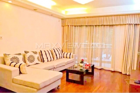 Rent a Sought-after location apartment in Gubei Qiangsheng Garden