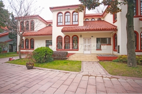 Rent a house in Shanghai at Green Valley Villa