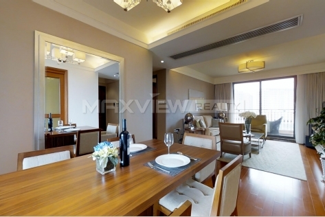 Shanghai apartment rent in Lanson Place Jinqiao