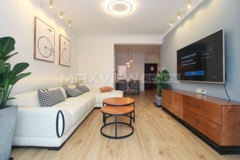 Shanghai First Block 2br 90sqm in Downtown